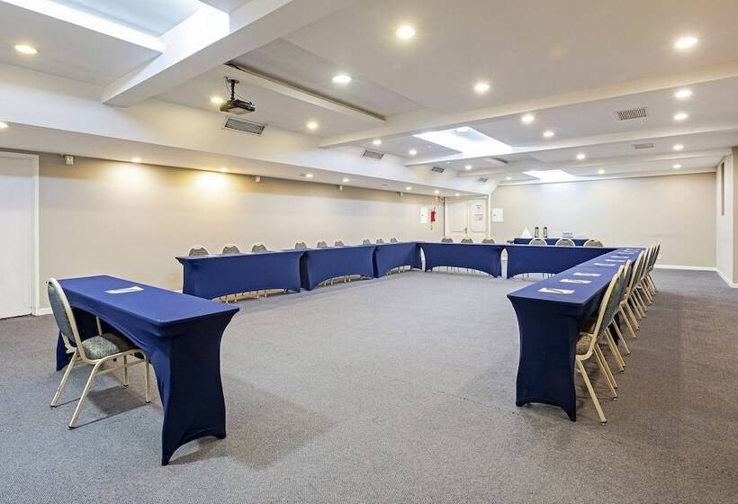 هتل Slaviero Baia Norte Florianopolis