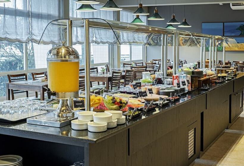 هتل Slaviero Baia Norte Florianopolis