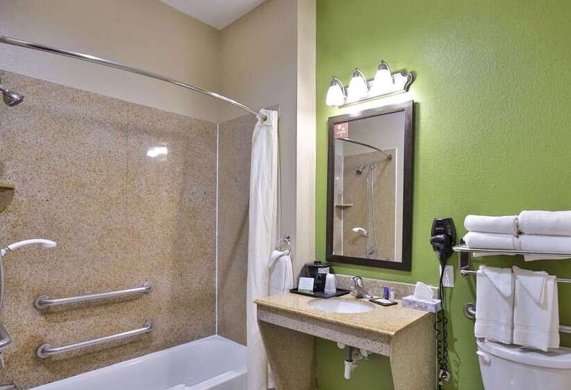 בית מלון כפרי Sleep Inn & Suites University