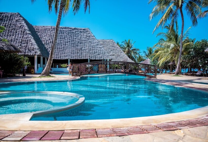 منتجع Jaz Adonia