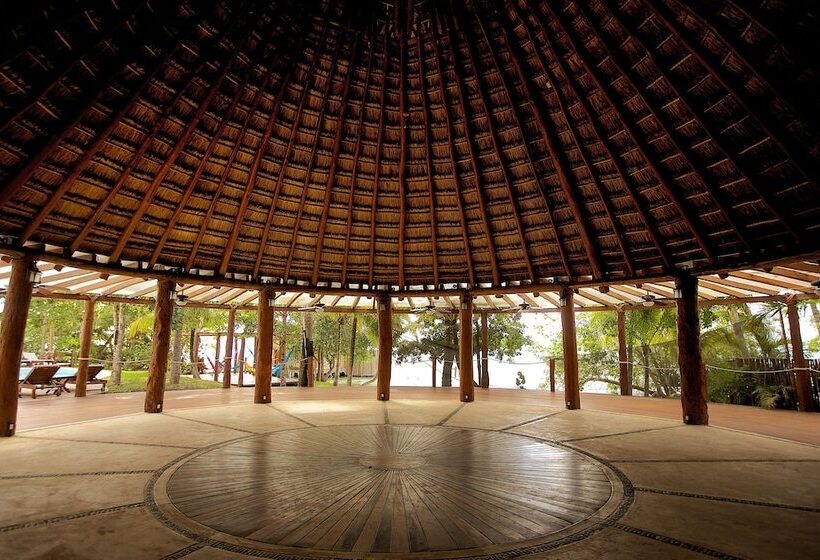 استراحتگاه Rancho Encantado