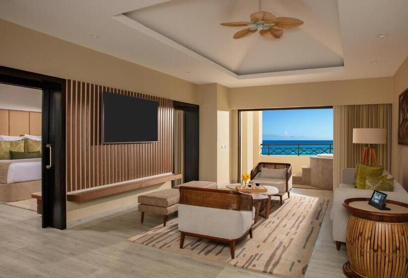 استراحتگاه Secrets Wild Orchid