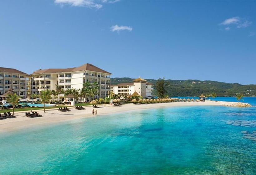 استراحتگاه Secrets Wild Orchid