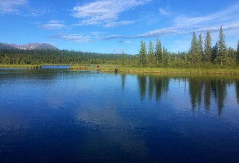 فندق Alpine Creek Lodge