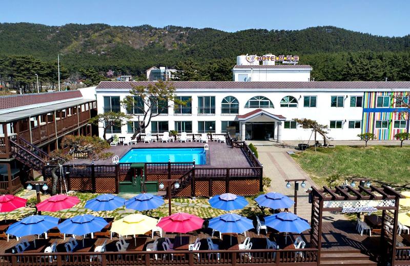 Hotel Manripo