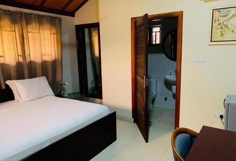 فندق Aborigines Beach Resort