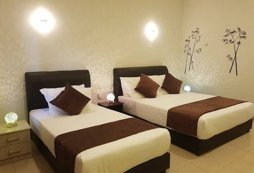 هتل Pangkor Holiday Resort