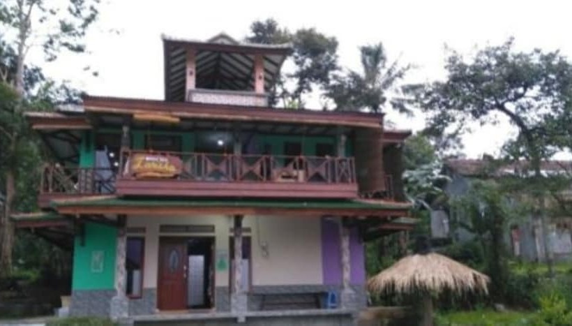 هتل Pondok Lariska