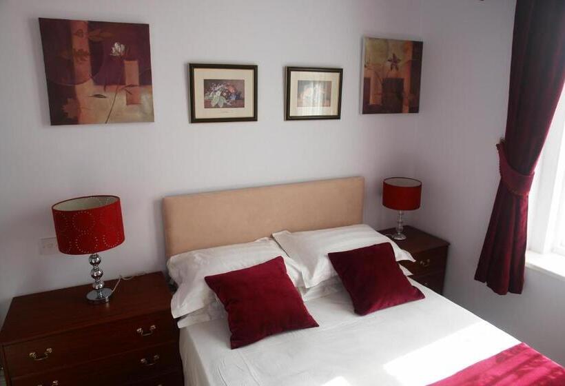 펜션 Filton Guest House