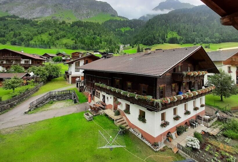Пансион Gästehaus Enzian