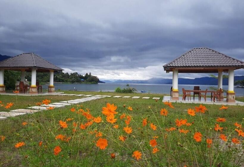 پانسیون Juma Cottages