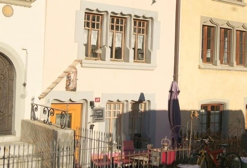 ホテル Au Soleil De Gruyères Chez Chantal
