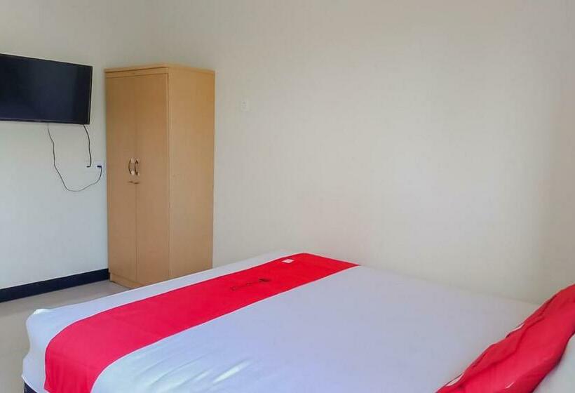 هتل Reddoorz At Pelangi Guest House