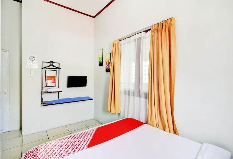 هتل Oyo 90048 Teratai Bekasi Guesthouse