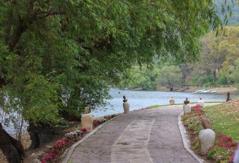 בית מלון כפרי Sierra Lago