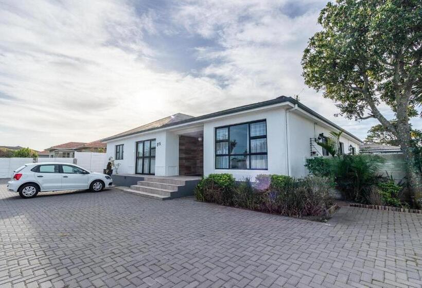 هتل Cashmere Suites