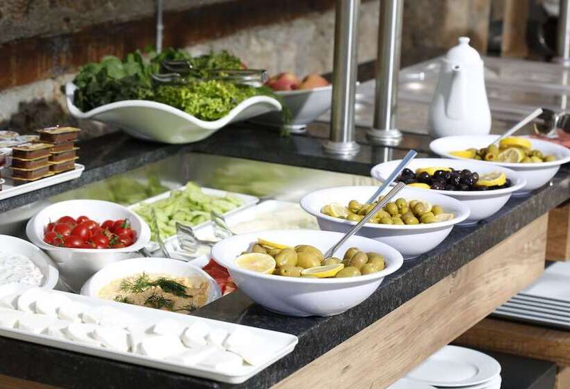 هتل Castle Inn Boutique