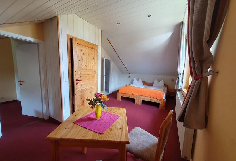 هتل Feriendorf Fuchsberg