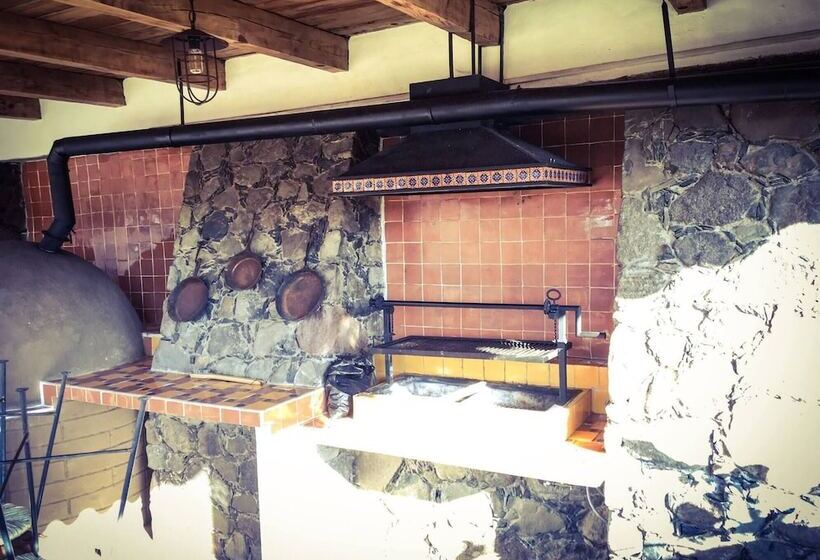 בית מלון כפרי Beautiful Cabin Downtown Tapalpa Oven Mud Barbecue Grill 4 Room 12 Ppl Tv Wifi