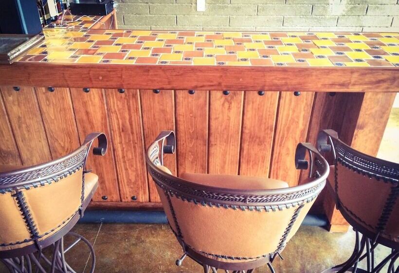 בית מלון כפרי Beautiful Cabin Downtown Tapalpa Oven Mud Barbecue Grill 4 Room 12 Ppl Tv Wifi