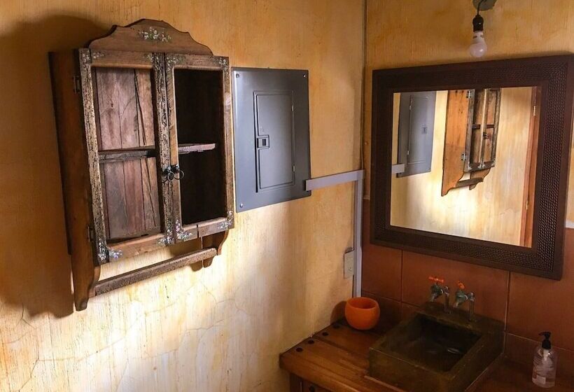 בית מלון כפרי Beautiful Cabin Downtown Tapalpa Oven Mud Barbecue Grill 4 Room 12 Ppl Tv Wifi
