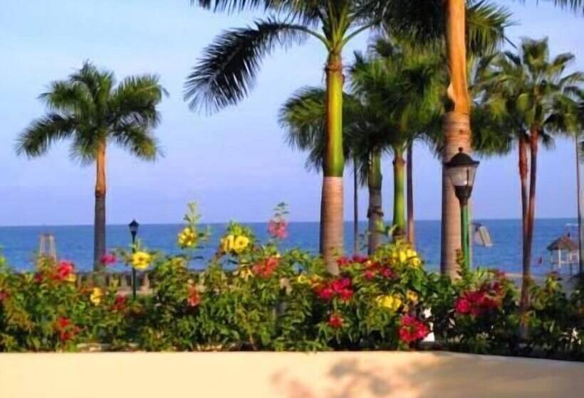 هتل Condominio Sdm Chahue 2br