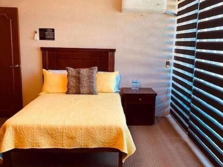 فندق Euka Suites