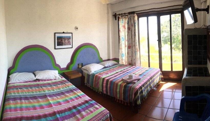 Pargos Hotel & Cowork