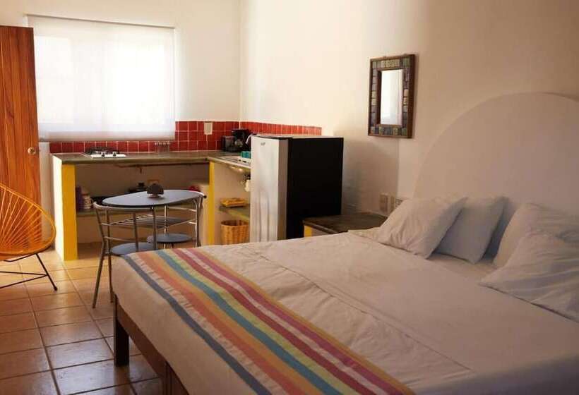 Pargos Hotel & Cowork