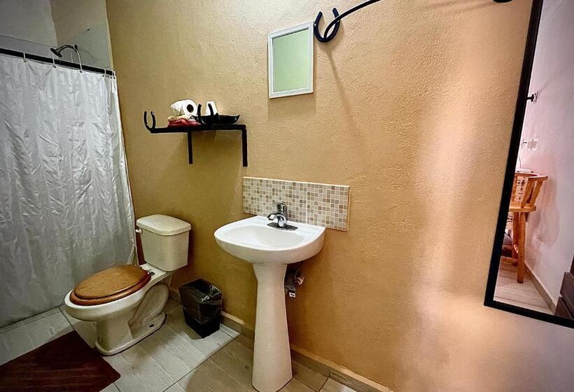 فندق West Refugio