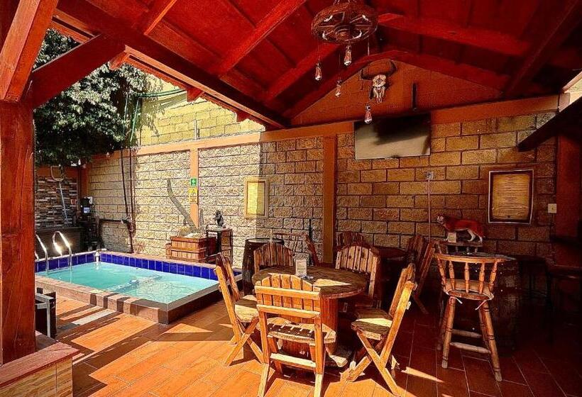 فندق West Refugio