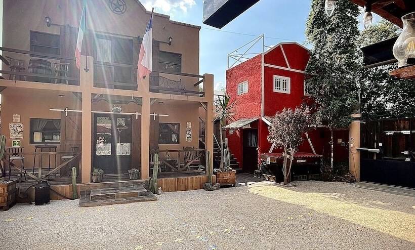 فندق West Refugio