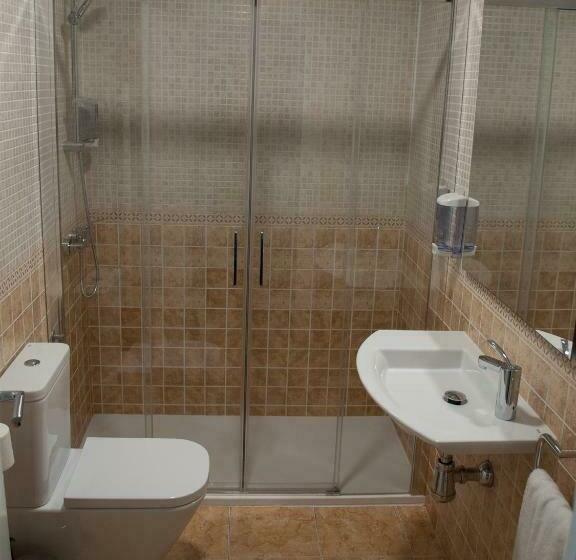 膳宿费 Hostal Gargal