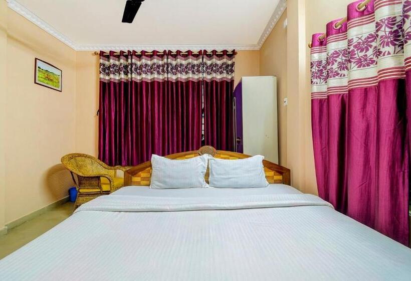 فندق Ekora Resort