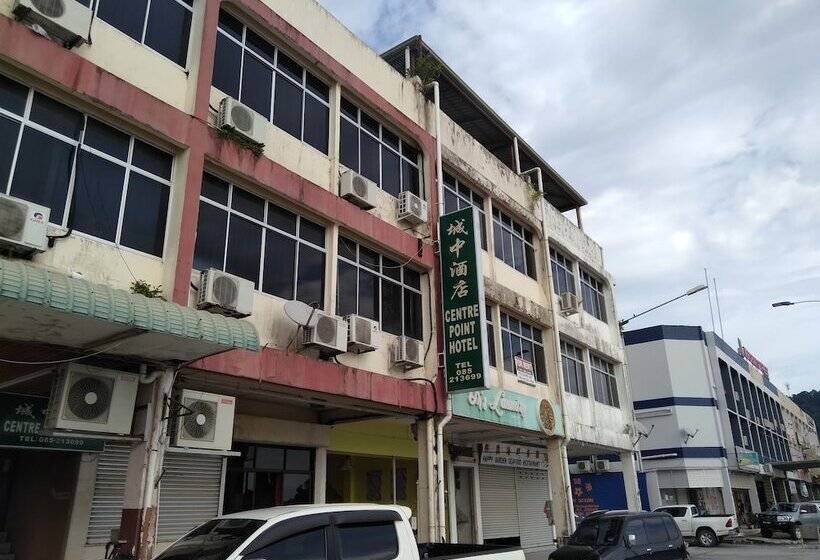 هتل Oyo 90376 Centre Point