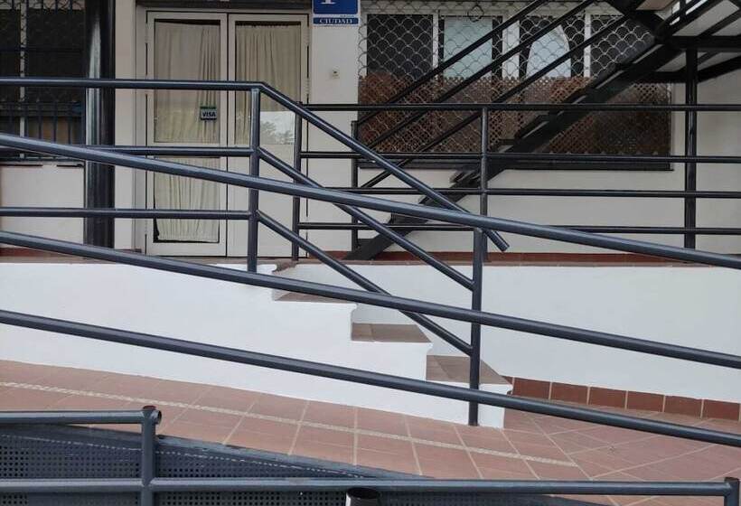 פנסיון Hospedaje Benacazon A49