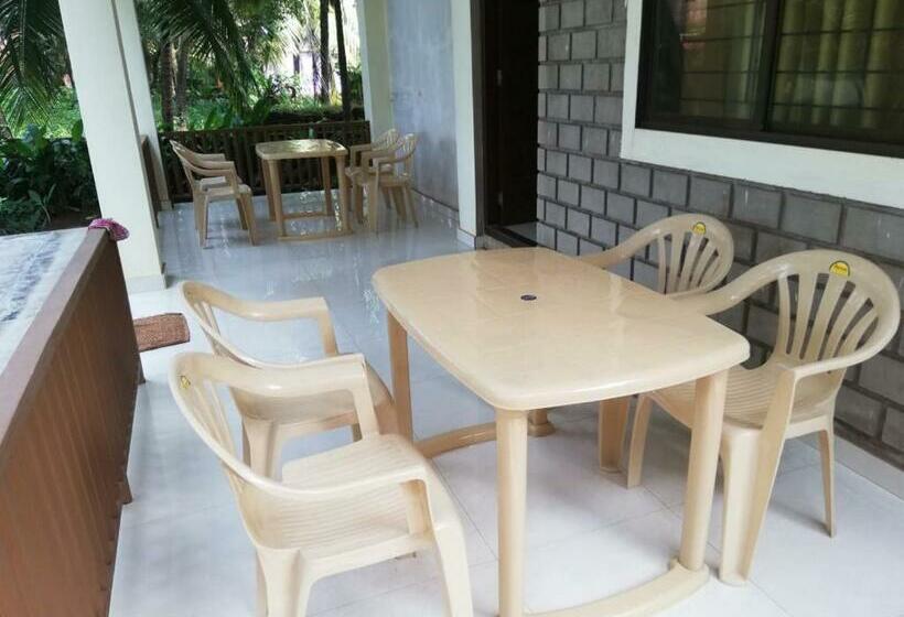 ペンション Verandah Solitude By The Sea Homestay
