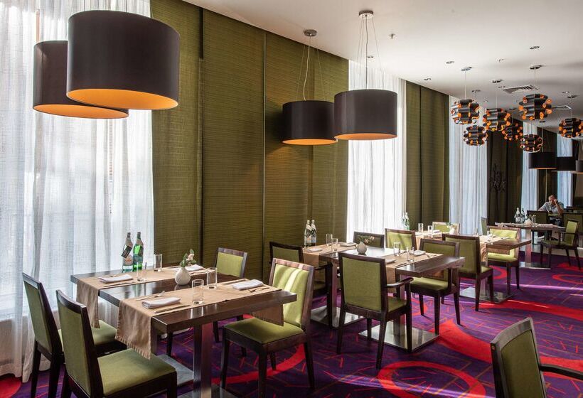 בית מלון כפרי Park Inn By Radisson Kazan