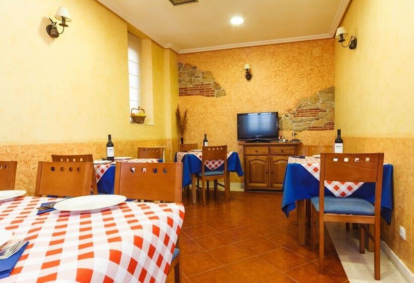 فندق ريفى Rural La Consulta De Isar