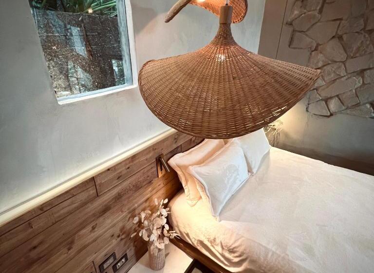 تختخواب و صبحانه Twilight Forest