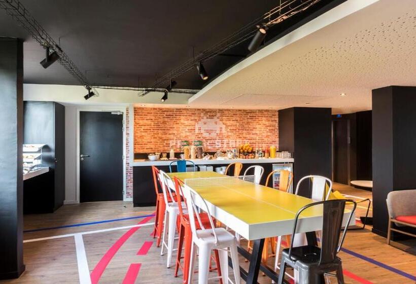 هتل Ibis Styles Lyon Bron Eurexpo