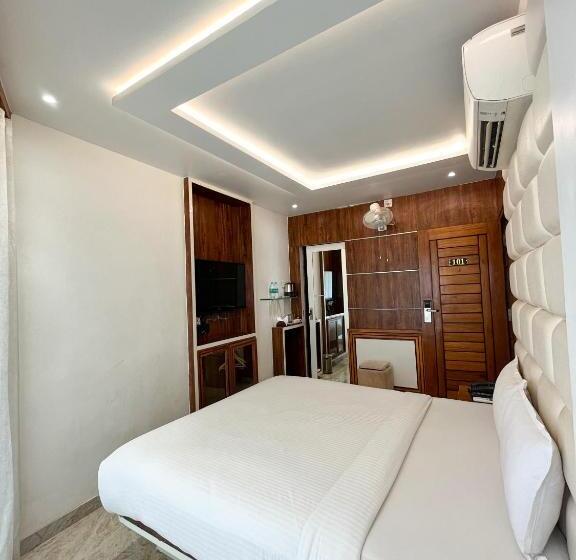 فندق Krishna S Wood Villas