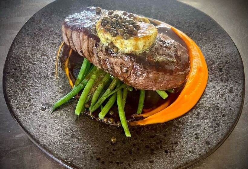 فندق The Boarding House