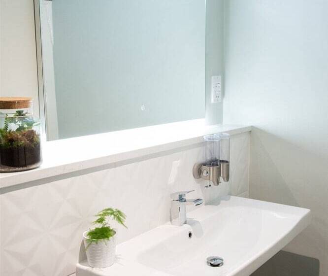 فندق The Boarding House