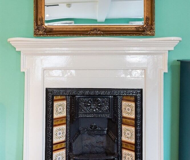 فندق The Boarding House