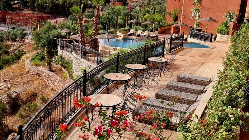 هتل Borj Des Cascades