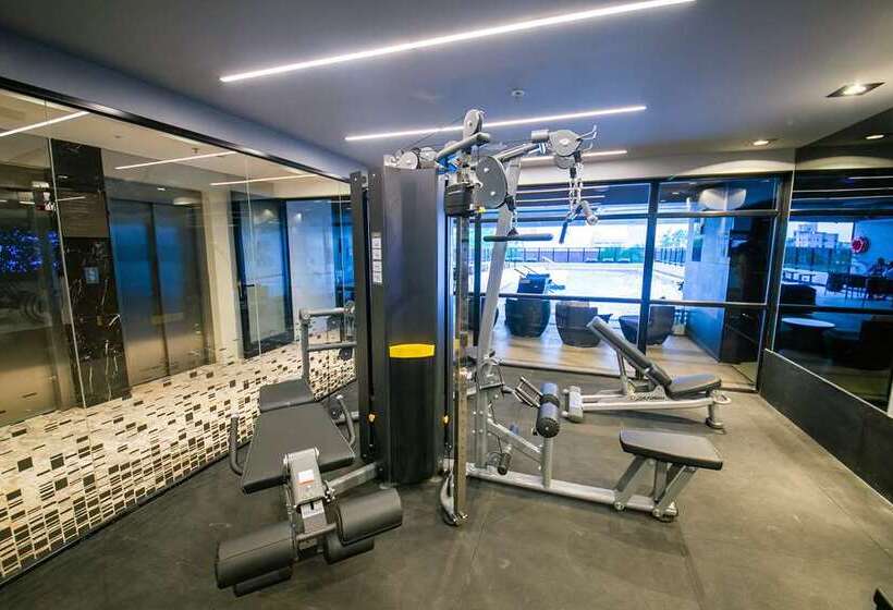 호텔 Hilton Garden Inn Santiago Del Estero
