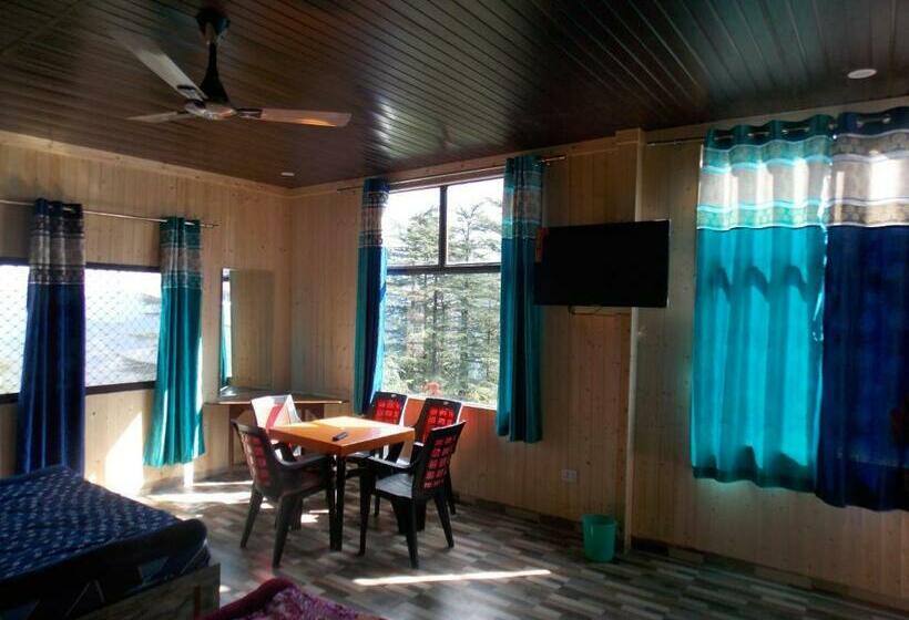فندق Midway Restaurants & Guest House