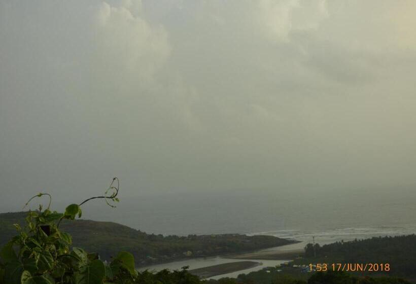 فندق صغير Pinacle Inn