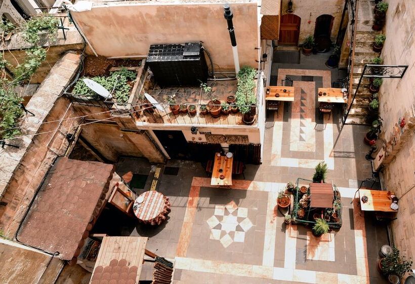 تختخواب و صبحانه Doğanbey Konaği